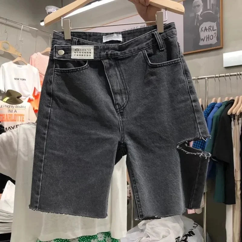 High Waist Skinny Jeans Shorts Women's Five-Quarter Thin New Style Hot Sale Of The Season Hole Design Straight Leg plus Size Hot