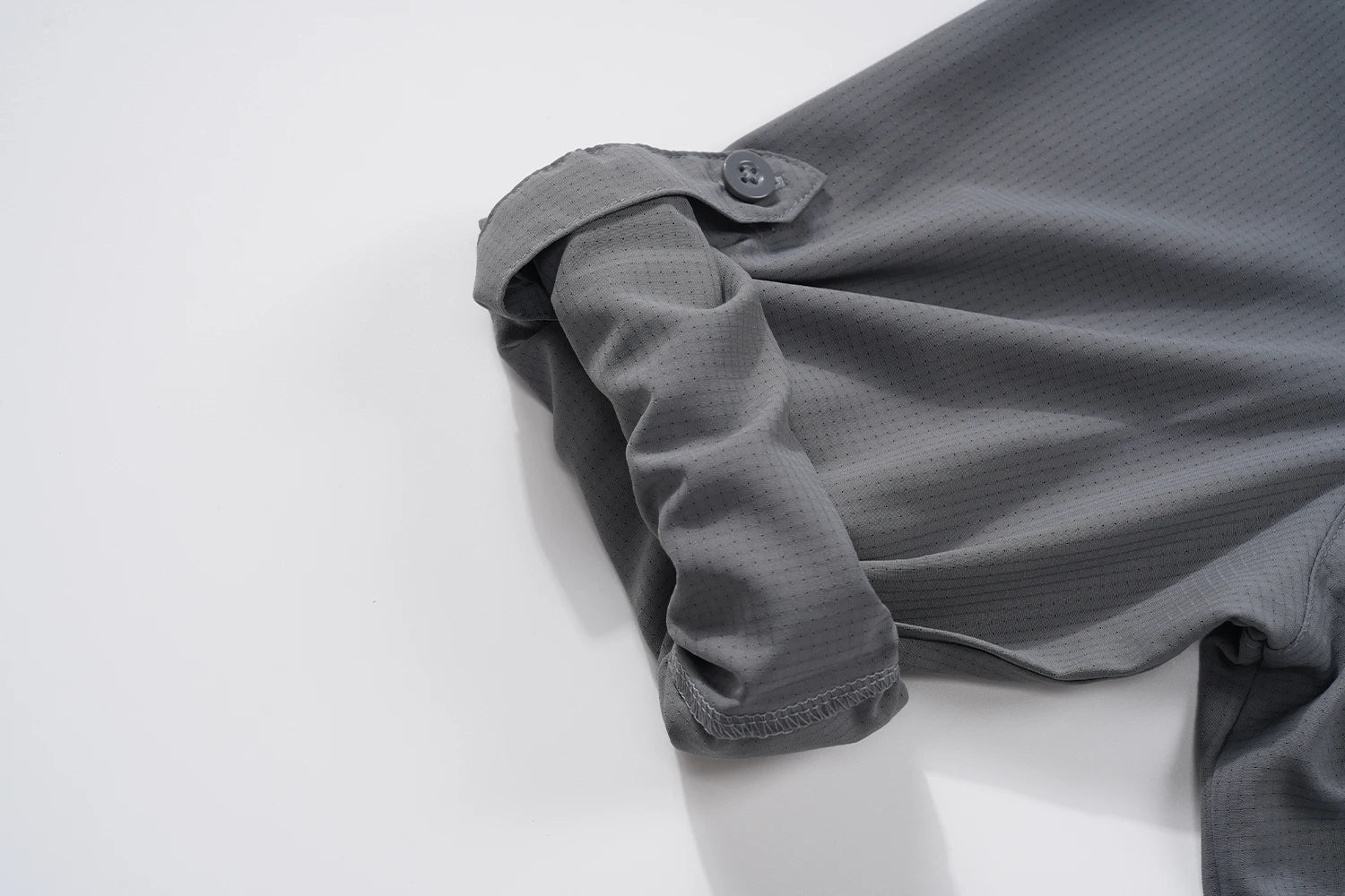 TACVASEN Womens UPF 50+ Fishing Shirts UV Block Quick Dry Long Sleeve Cargo Shirts Breathable Mesh Outdoor Trekking Hiking Shirt