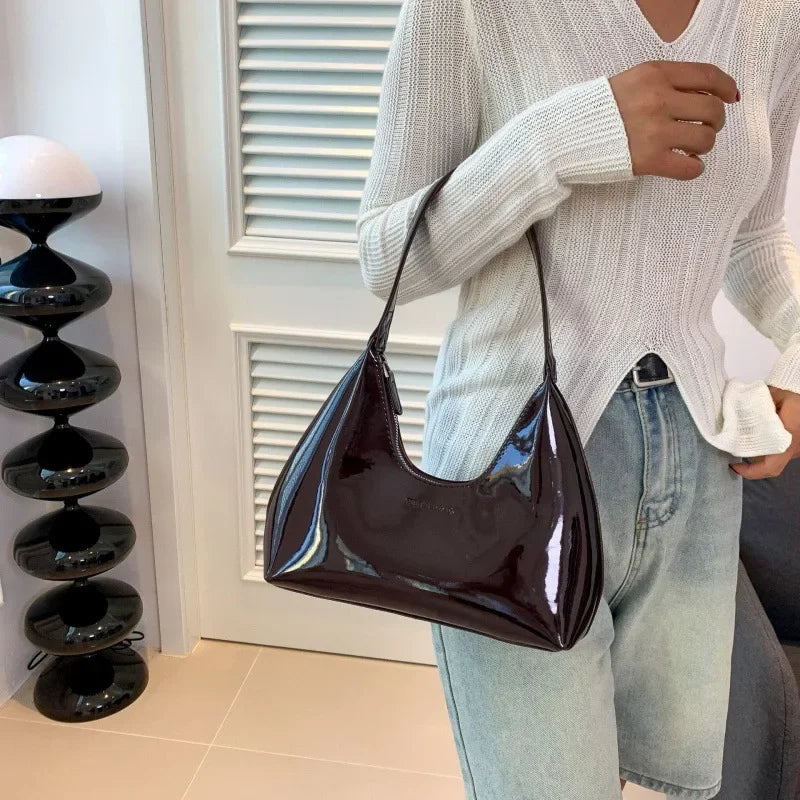 Fashionable Single Shoulder Bag Women's Handbag Underarm Moon Shape Casual Handbag PU Leather Trendy Bag for Ladies