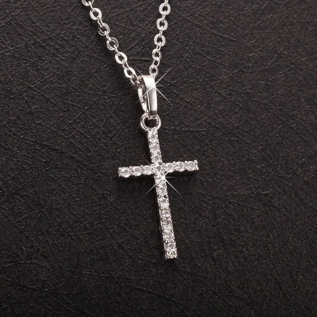 New Fashion Trend Unique Design Delicate Zircon Cross Pendant Necklace for Men and Women Couples Jewelry Party Premium Gifts