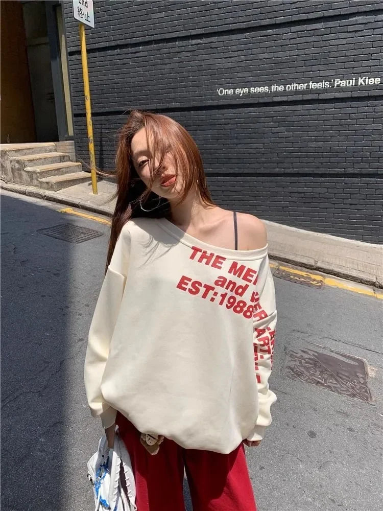 Shoulder Bared Vintage Print Letter Long Sleeve Sweatshirt Women's Autumn New Style Small Audience Oblique Shoulder Irregular Lo