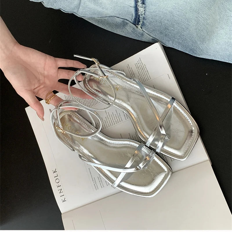 2025 Summer Gladiator Women Sandals Fashion Elegant Narrow Band Clip Toe Shoes Ladies Comfort Flats Beach Sandalias