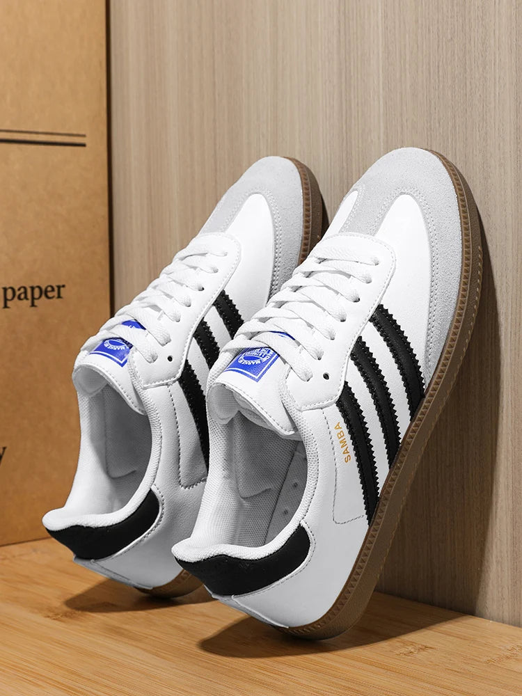 2025New Comfortable High-Quality Three-Stripes Training Shoes for Couples Big Kids Sports Shoes Couple Style Sports Shoes Casual