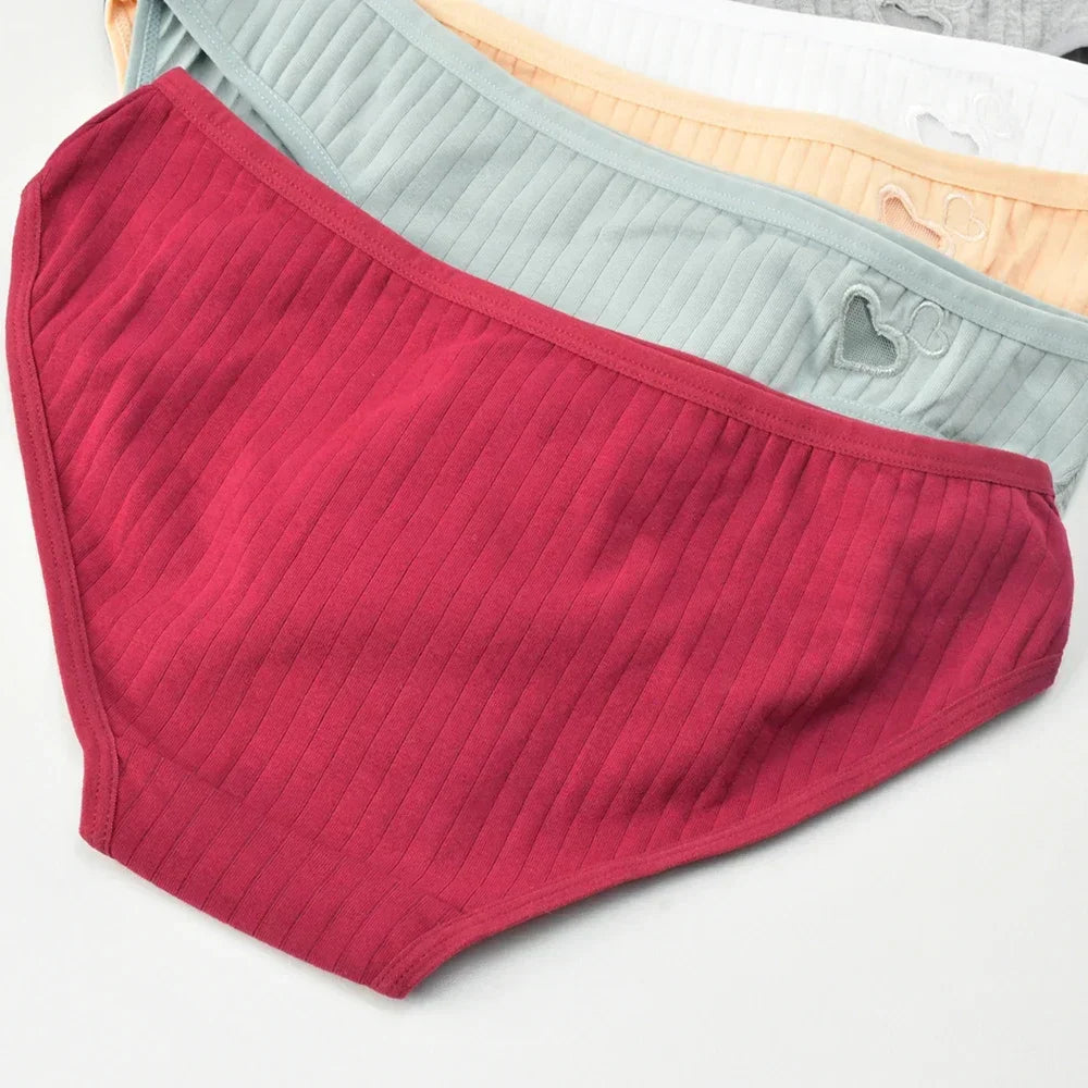 3Pcs Women's Cotton Briefs Underwear Hollow Heart Panties Woman Soft Breathable Female Panties Intimate Lingerie Underpants New
