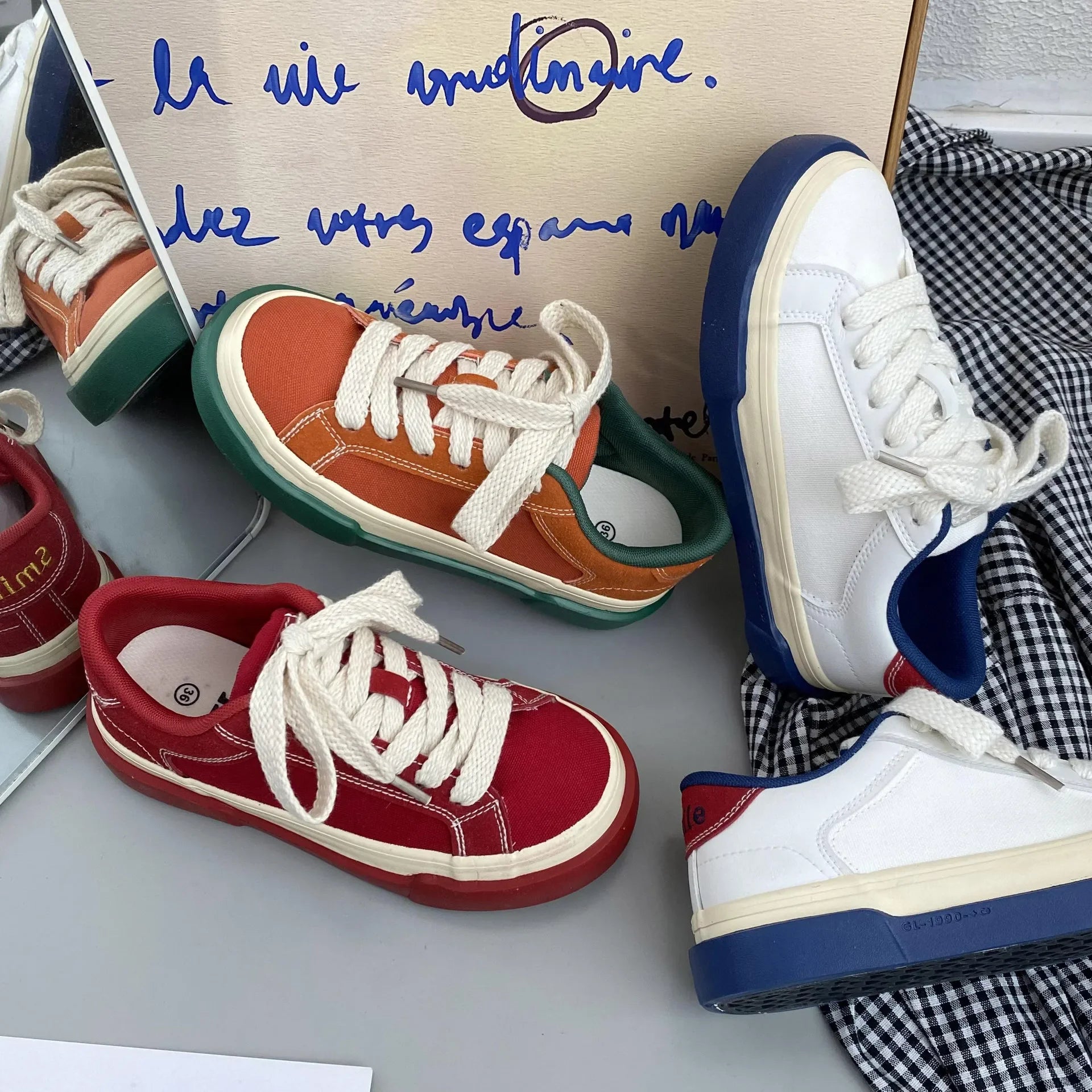 Women Vintage Red Low-top Jogging Canvas Sneakers Casual Letter Embroidery Vulcanized Skateboard Shoes Students Flat Trainers