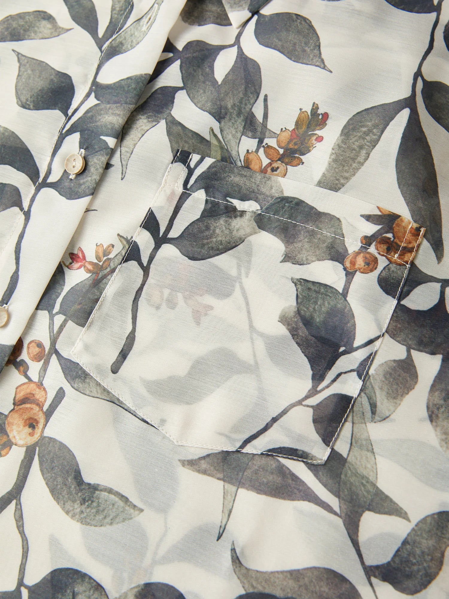 FSLE Holiday Style Plant Print Loose Shirt For Women Summer 2025 New Arrival Temperament Commuter Chic Shirt 25FS12848