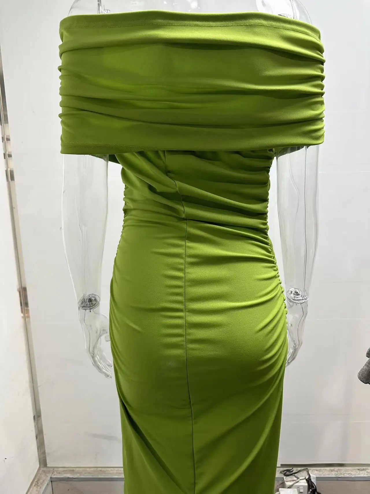 Spring European and American One Shoulder Pleated Dress Slim Fit and Slim Slim Slim Split Bottom Dress Long Dres