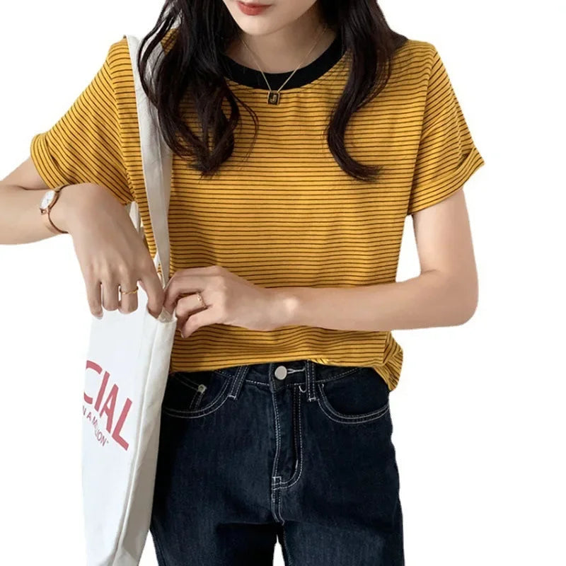 2024 New Round Neck Loose-Fit Stylish Striped T-Shirt Short Sleeves Women's Summer Round Neck T-Shirt Crewe Neck Design