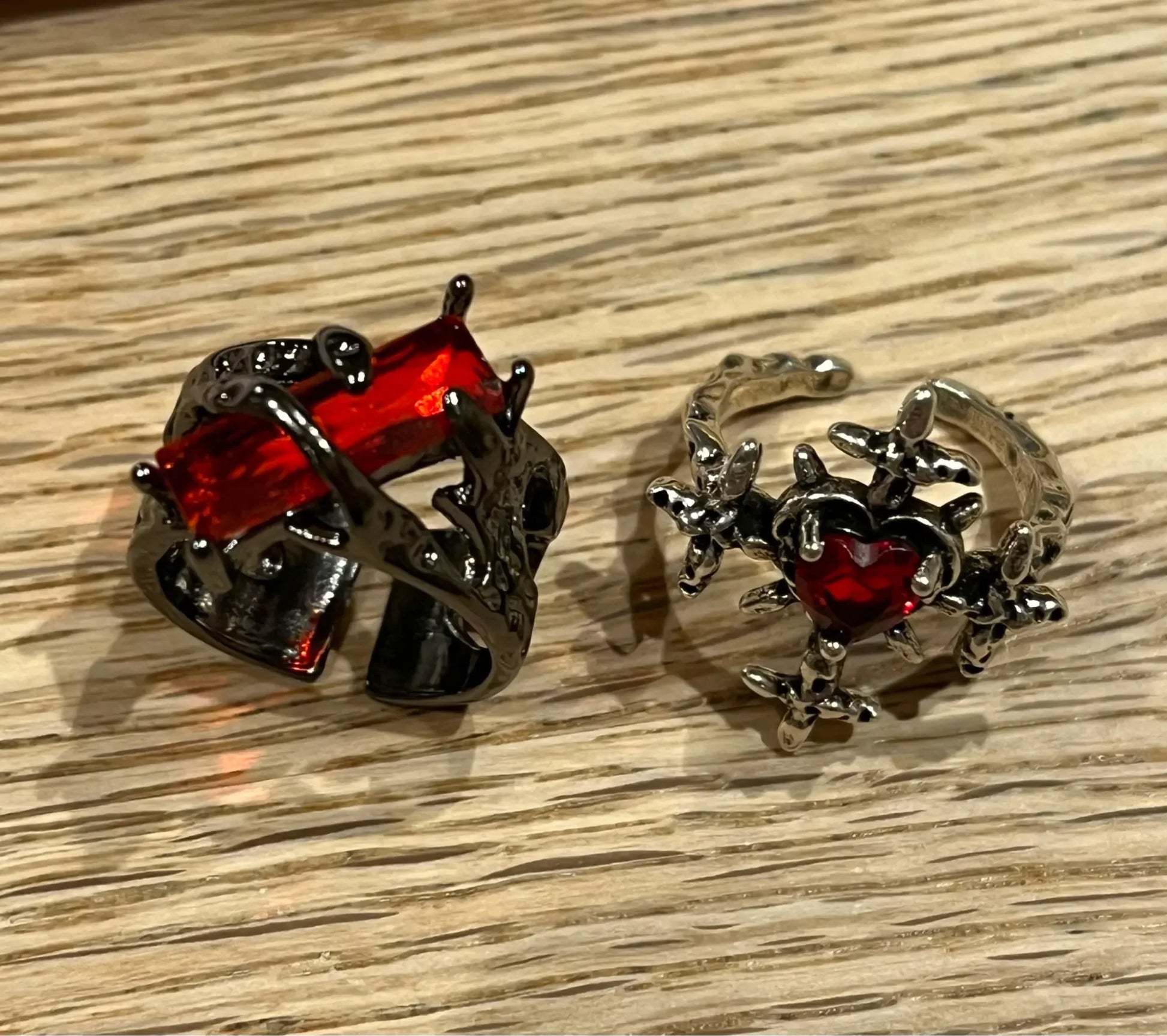 Goth Punk Retro Red Crystal Love Heart Cross Geometry Irregular Open Ring Set Y2K Halloween Accessories For Women Kpop Jewelry