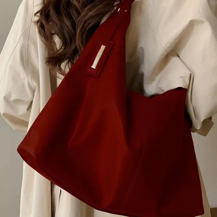 Vintage Large Capacity Bride's Underarm Bag Women's Chinese Style Commuter Single Shoulder Bag High-End FeelSimpleVersatile