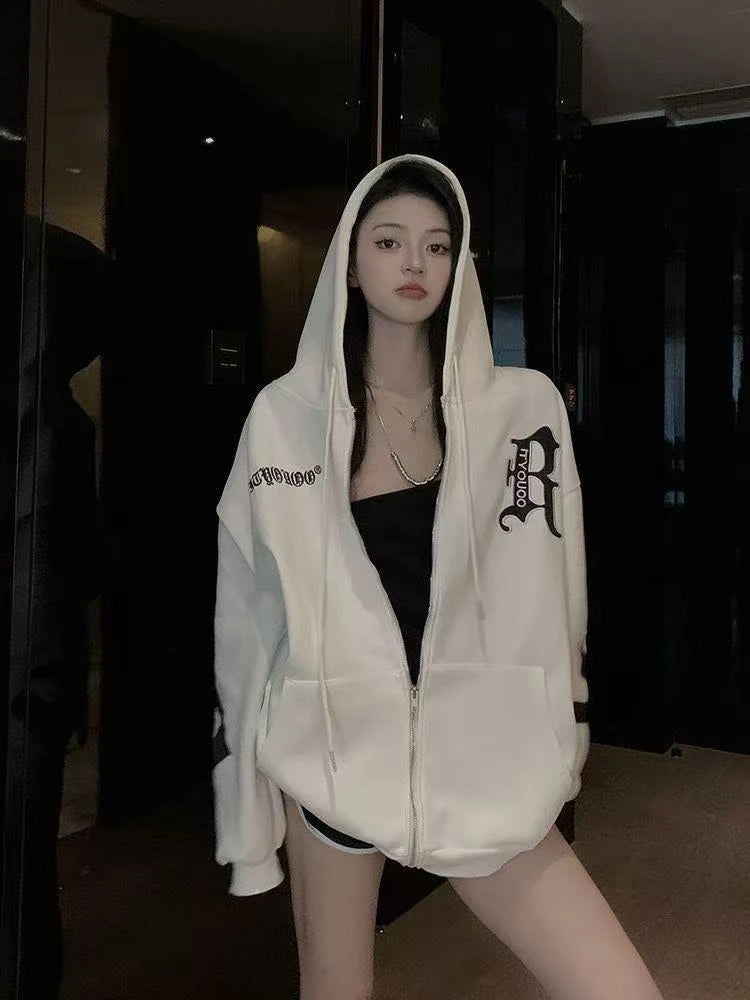 This year's new autumn and winter tide brand letter fashion hooded couple hoodie senior design sense loose large size coat