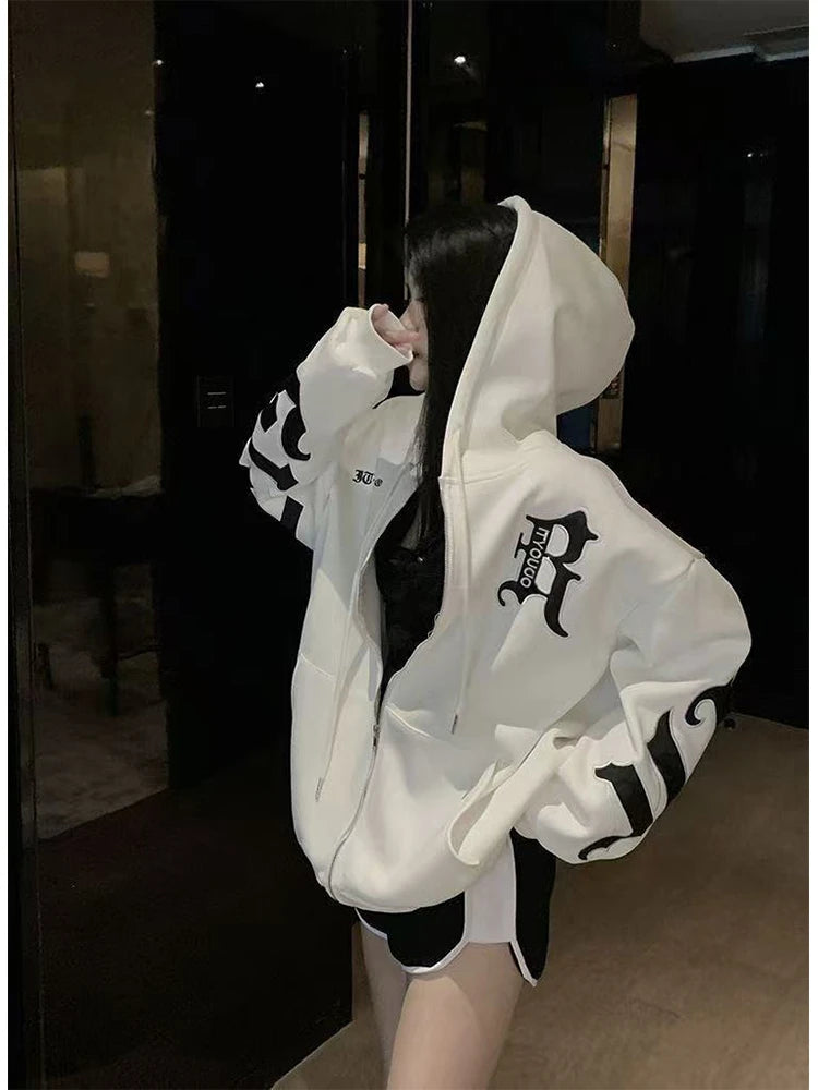 This year's new autumn and winter tide brand letter fashion hooded couple hoodie senior design sense loose large size coat