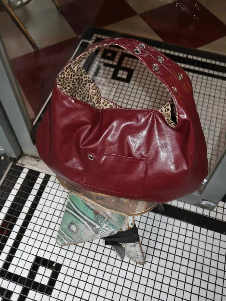 UR New Faion Design Large Capaci Handbag Simple Commuter Bag Women's Underarm Bag Tote Bag Vintage Sle Single oulder Bag