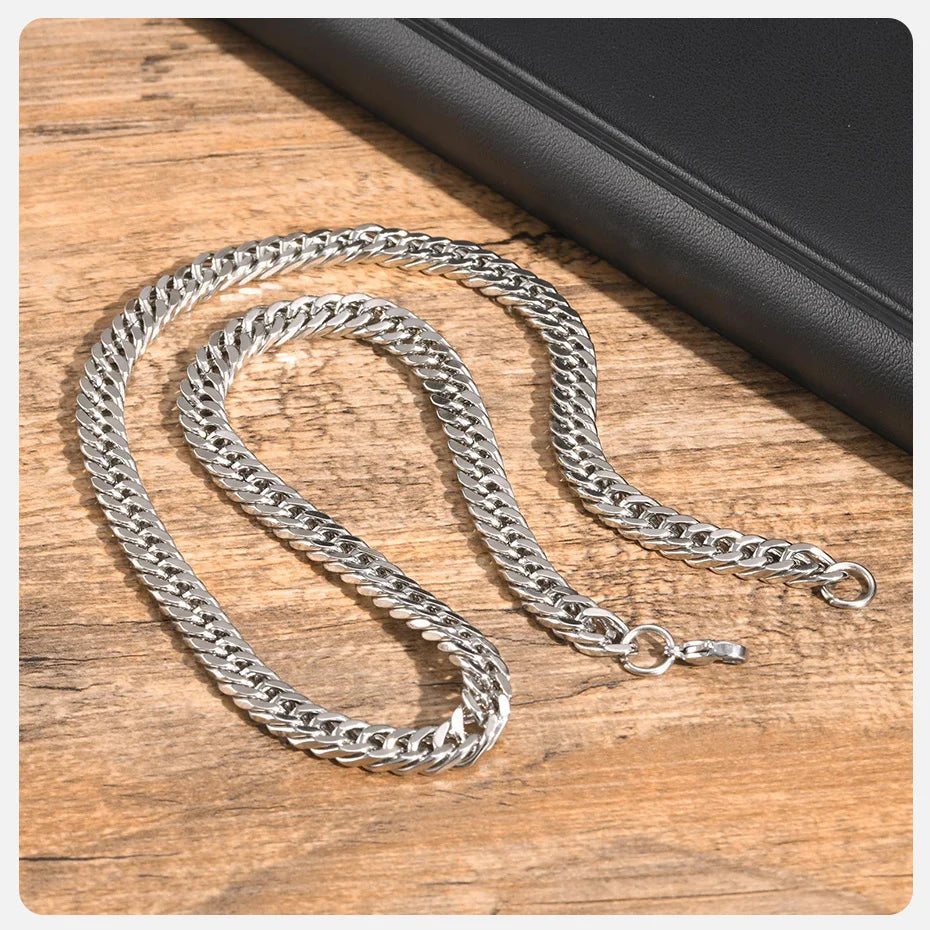 Vnox 3/5/7/9mm Thick Cuban Chain Necklaces for Men Women,Simple Miami Curb Links Collar,Waterproof Stainless Steel Unisex Chain
