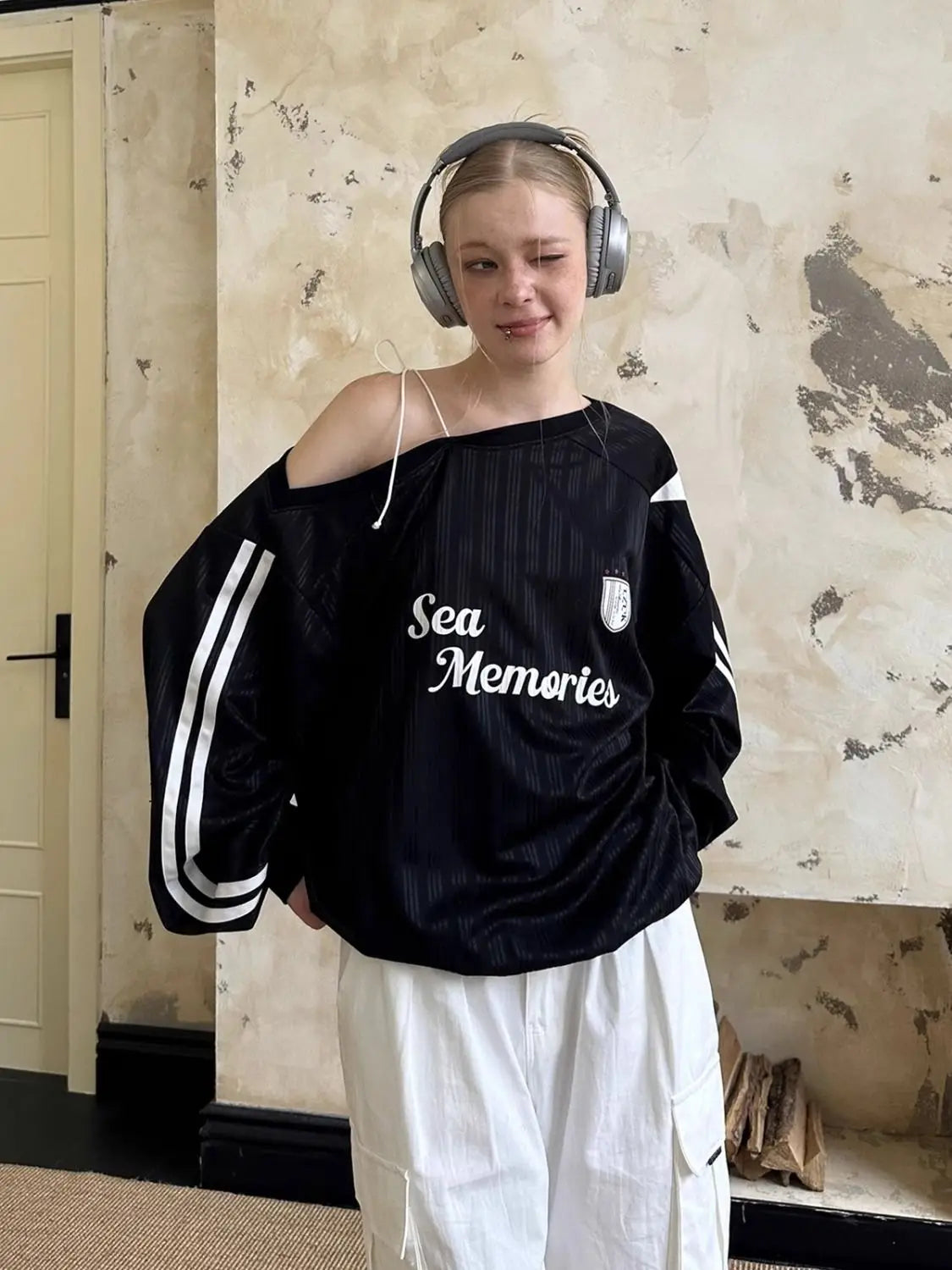 HOUZHOU Y2k Vintage Women Sweatshirts Sloping Shoulder Letter Printed Long Sleeve American Retro Hoodies Loose Gyaru Streetwear