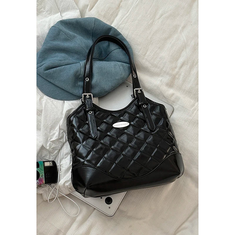 Fashionable Large Capaci Tote Bag Women's Underarm 2024 New Sle Diamond Grid Commuter Bag Single Shoulder Soft PU Leather