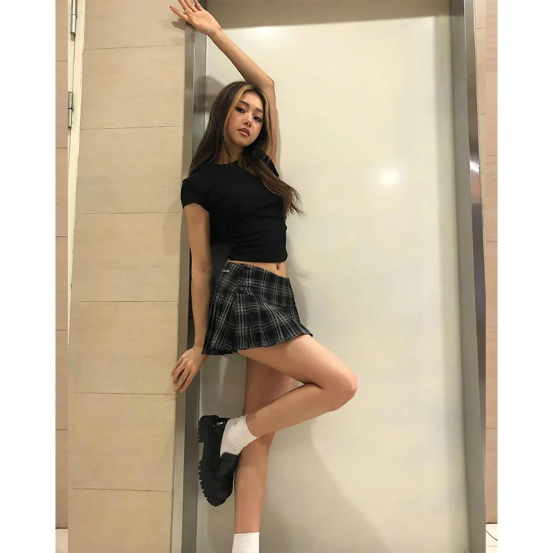 Zoki Y2K Plaid Pleated Skirts Women Harajuku Low Waist Sexy Mini Skirt Retro American Gothic Streetwear Casual Lady Slim Skirt