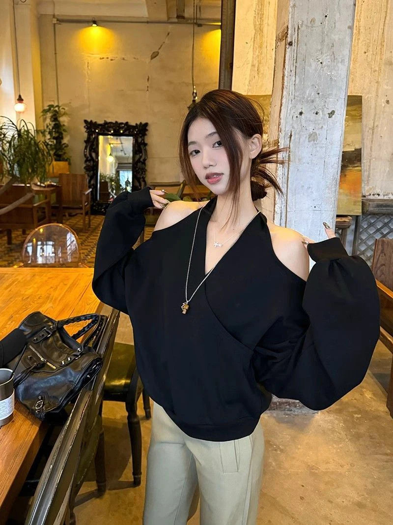 Zoki Sexy Halter Sweatshirt Women Streetwear Off Shoulder V Neck Pullovers Vintage Loose Backless Design Female Korean Tops New