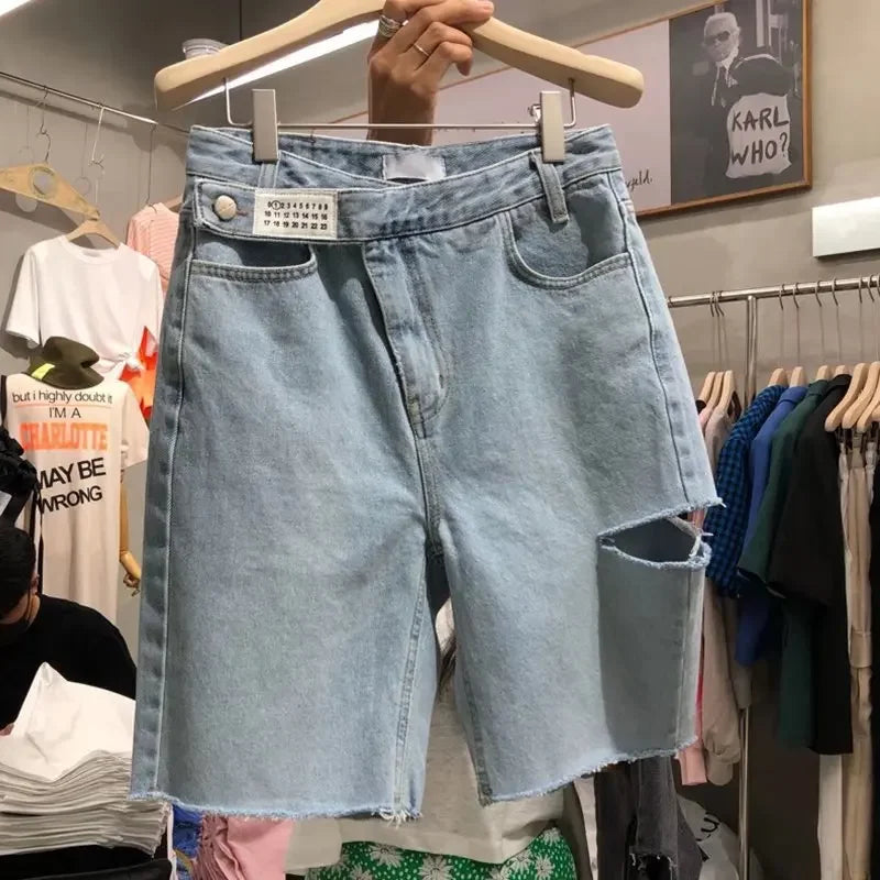 High Waist Skinny Jeans Shorts Women's Five-Quarter Thin New Style Hot Sale Of The Season Hole Design Straight Leg plus Size Hot
