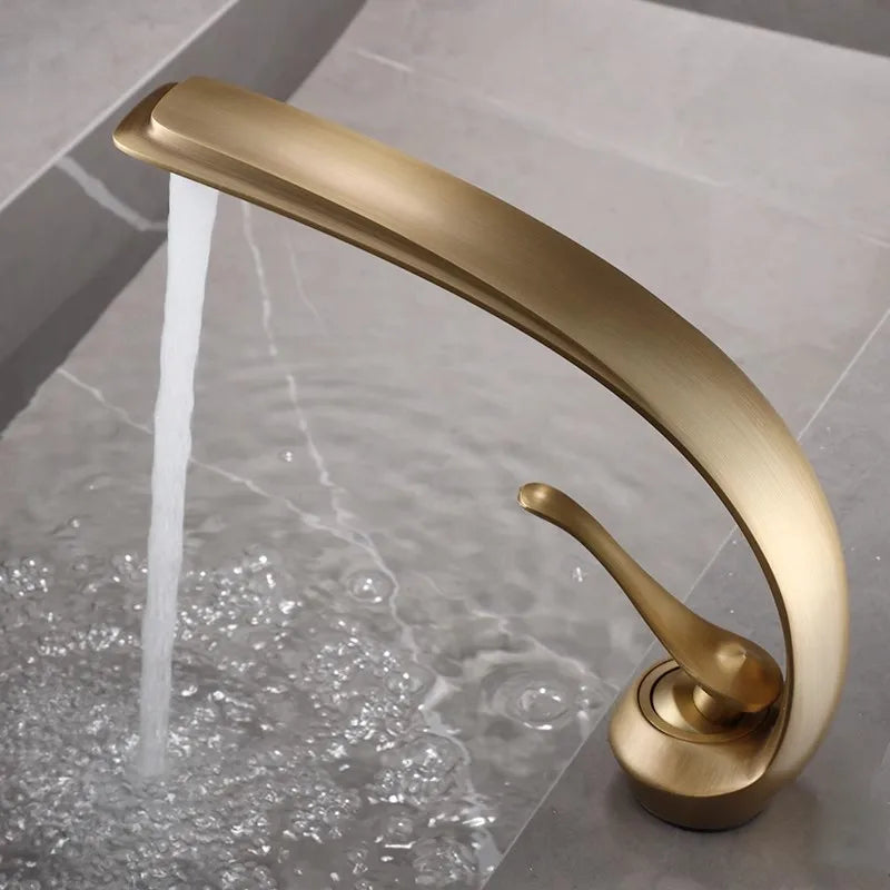 Antique Bronze Bathroom Faucet Brass Basin Faucets  Hot & Cold Bathroom Sink Faucet Waterfall Lavotory Faucet  Mixer Water Tap