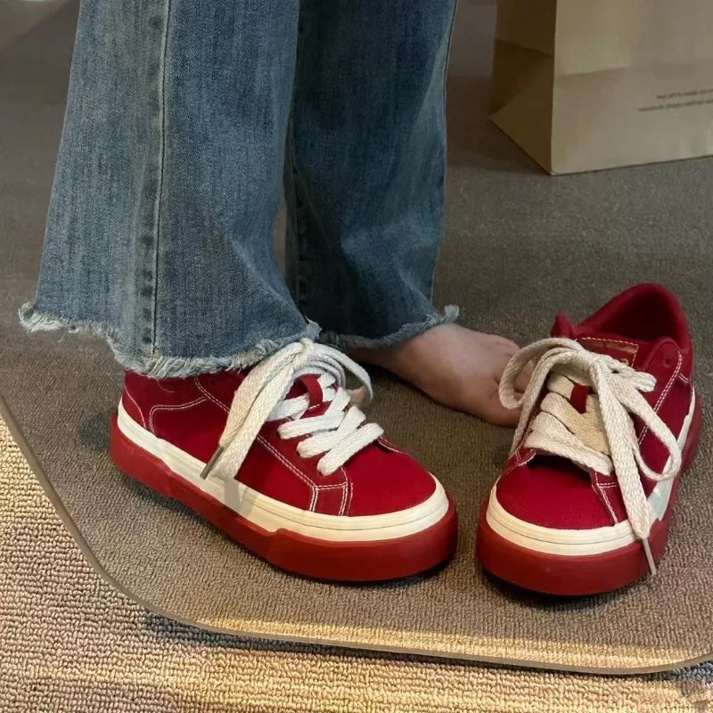 Women Vintage Red Low-top Jogging Canvas Sneakers Casual Letter Embroidery Vulcanized Skateboard Shoes Students Flat Trainers
