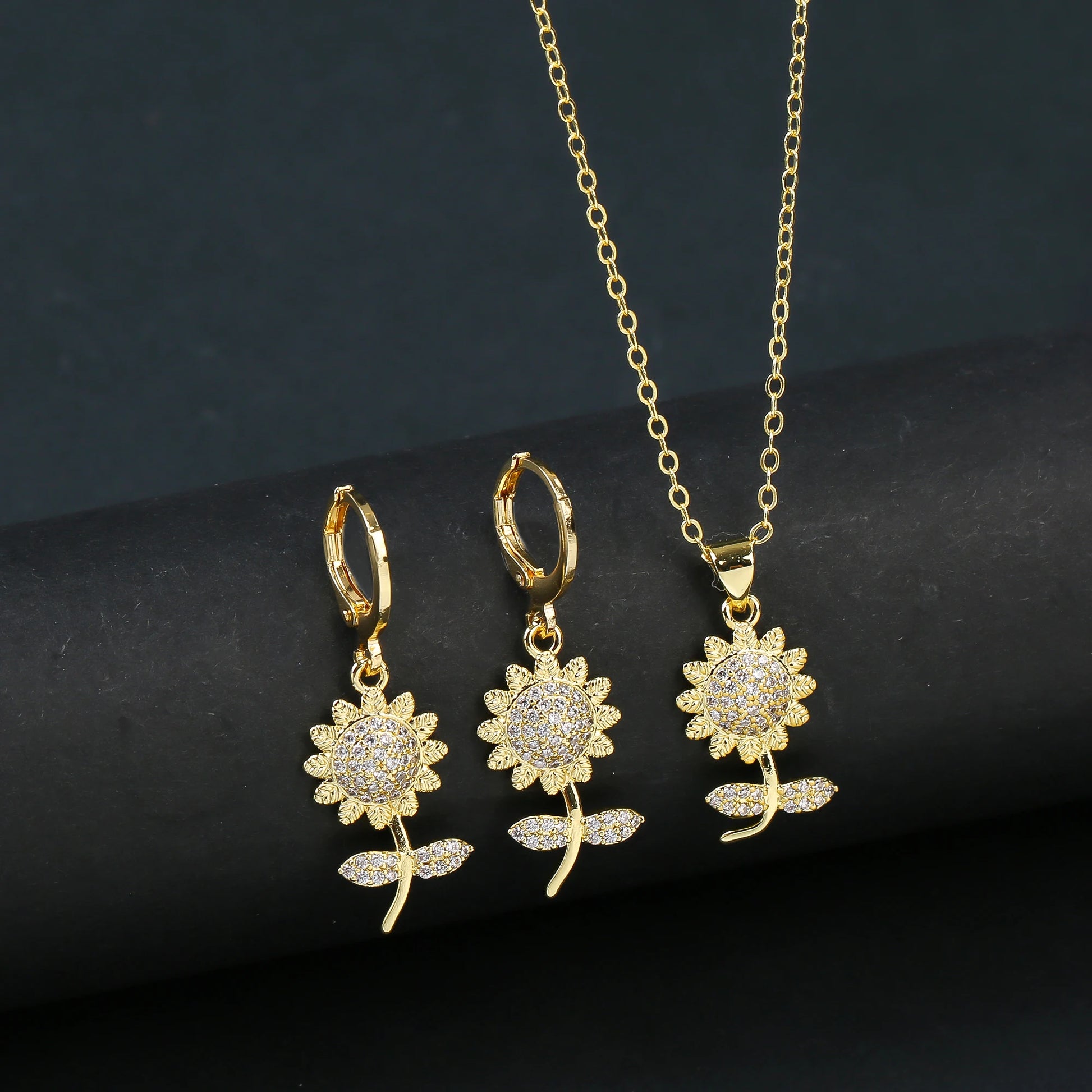 7 Style Classic Gold Plated Botanical Sunflower Pendant Necklace Earrings Jewelry Set New Trend Women Casual Party Jewelry Gift