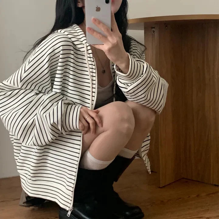 Spring 2025 Women's Chic Loose Casual Lazy Sle Striped Hooded Jaet with ket Open Cardigan Sweatirt Comfortable Fit