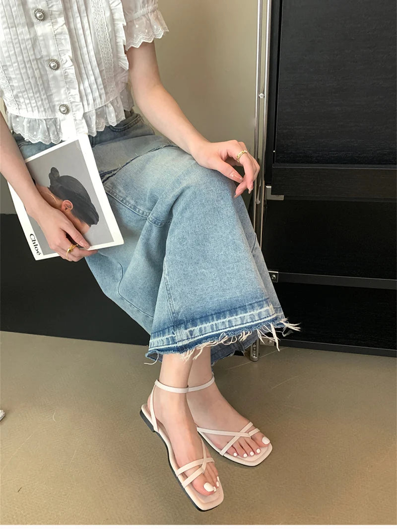 2025 Summer Gladiator Women Sandals Fashion Elegant Narrow Band Clip Toe Shoes Ladies Comfort Flats Beach Sandalias