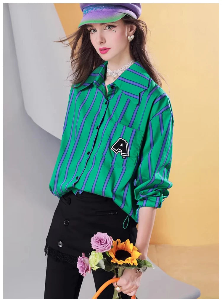 Women’s Cropped Loose Fit Striped Shirt with Letter Patch, Casual Button Down Blouse, Pink Streetwear Long Sleeve Top