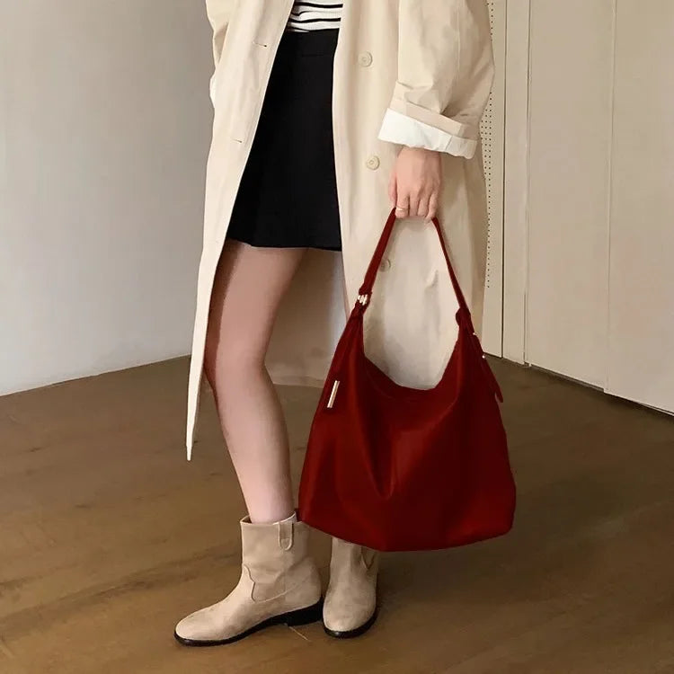 Vintage Large Capacity Bride's Underarm Bag Women's Chinese Style Commuter Single Shoulder Bag High-End FeelSimpleVersatile