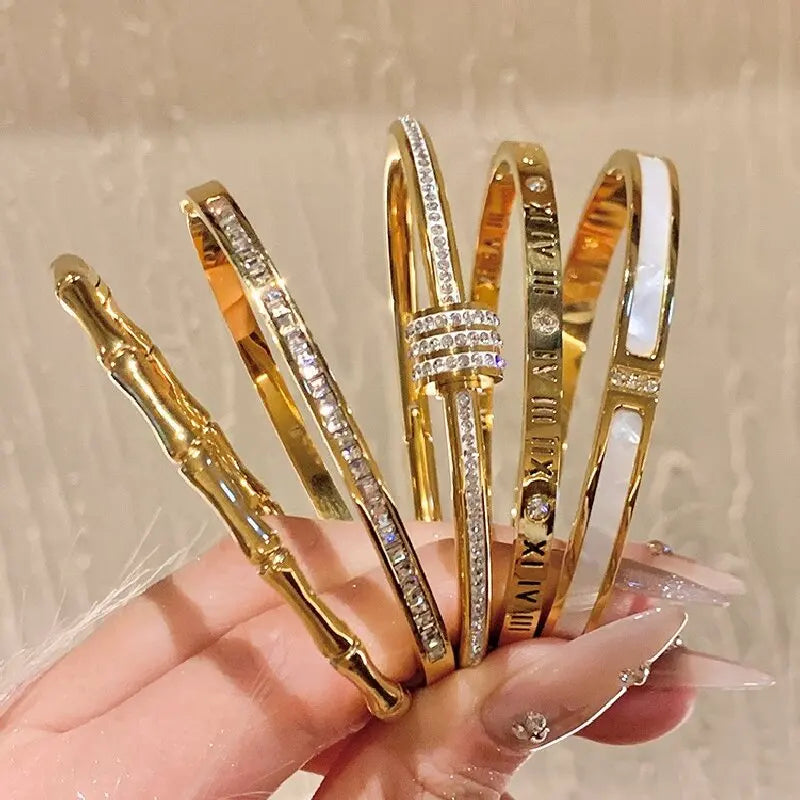 1pc Titanium Steel Gold Bracelet, Fashionable Classic Style, Stainless Steel Bracelet,Inlaid With Zircon,For Womens Daily Wear