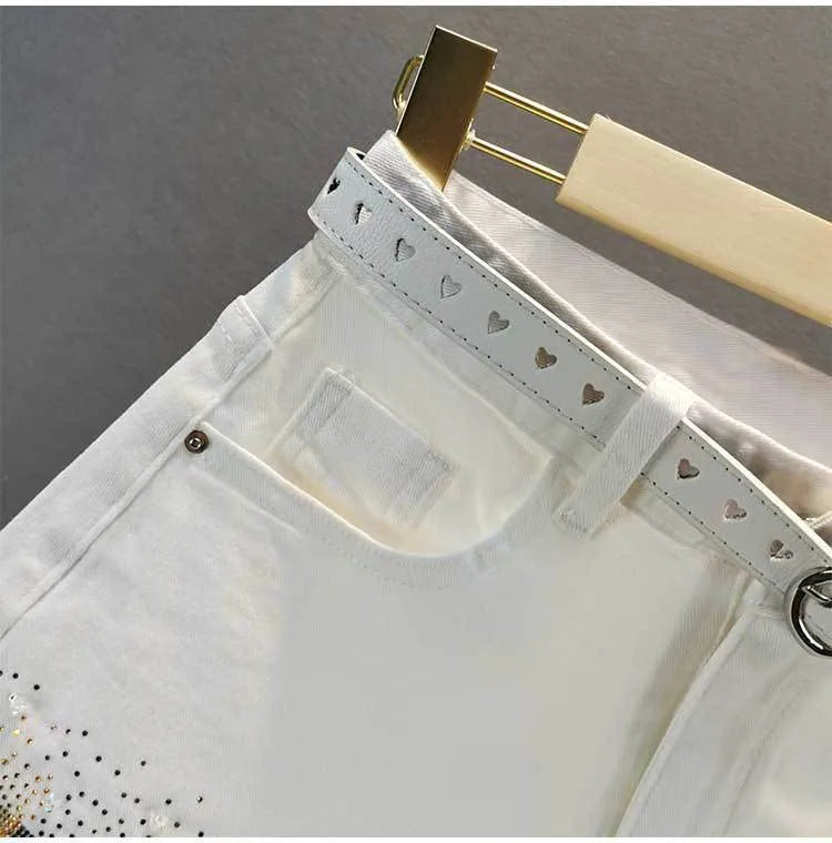 White Denim Shorts Women's 2023 Summer New European Station Loose High Waist Hot Pants Fashion Letter Diamond Jean Pants Ladies