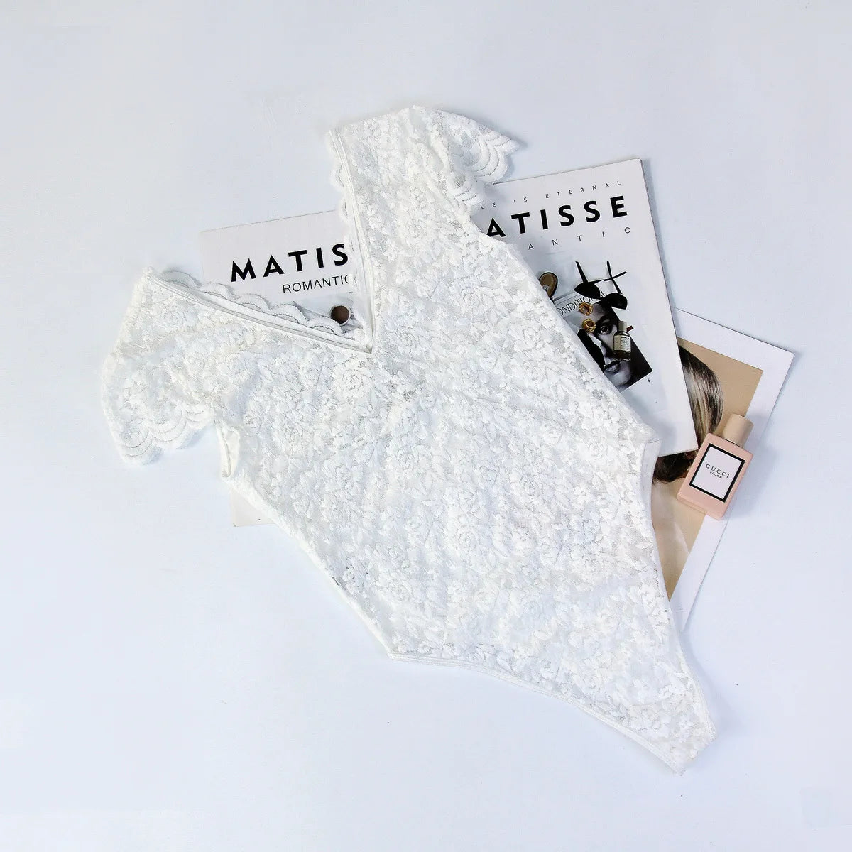 Women's Elegant White Lace Bodysuits Summer One Piece V-neck Jumpsuit Thongs Bodyshaper Tops Fashion Sexy Slim Fitted Shapewear