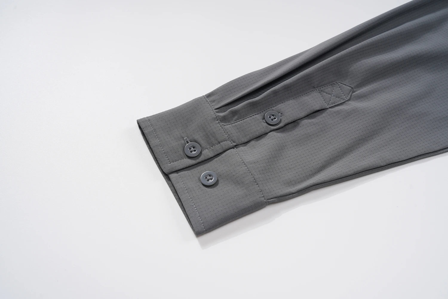 TACVASEN Womens UPF 50+ Fishing Shirts UV Block Quick Dry Long Sleeve Cargo Shirts Breathable Mesh Outdoor Trekking Hiking Shirt