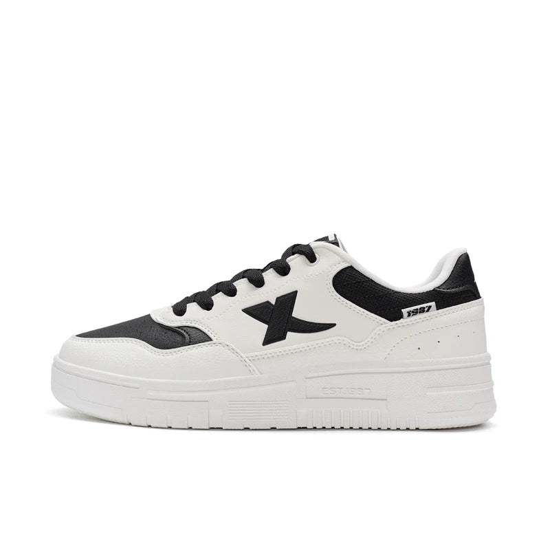 Xtep Men Skateboarding Shoes Non-Slip Casual White Couple Skate Sneakers Male Female Luxury Brand Shoes 881219319851