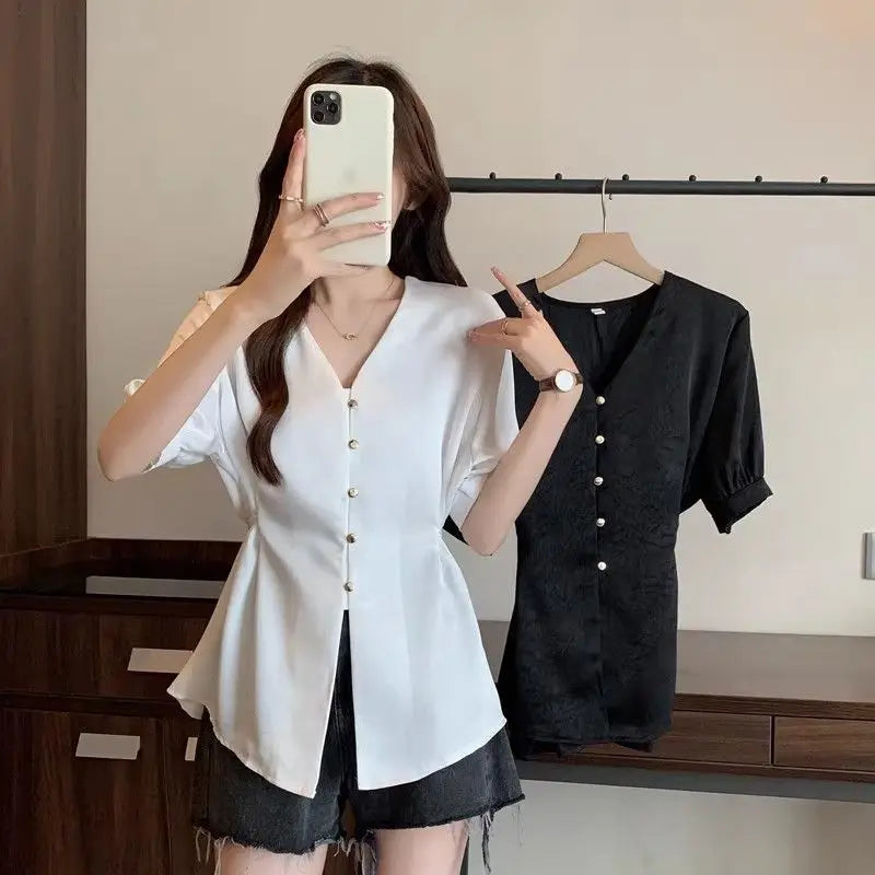 Women Clothes Summer Fashion Korean Button Solid Color V-neck Puff Sleeve Female Simplicity Elegant Temperament Short Sleeve Top