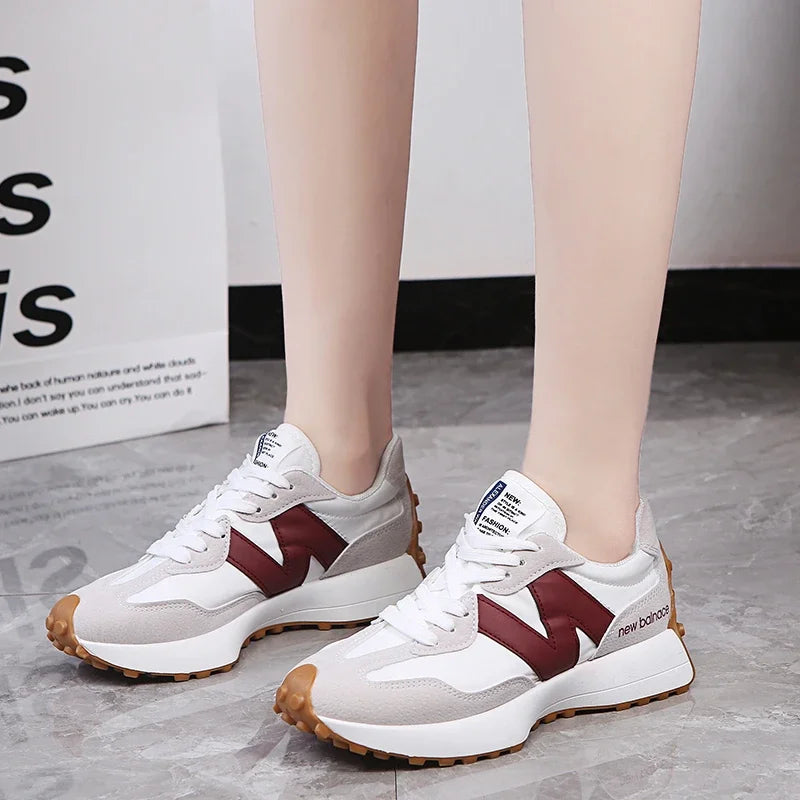 Women Sneakers 2025 New Spring Autumn Brand Luxury Vulcanize Shoes Casual Footwear Zapatillas Mujer Light Flat Breathable Shoes