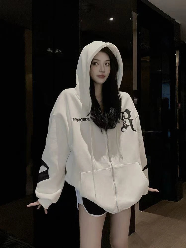 This year's new autumn and winter tide brand letter fashion hooded couple hoodie senior design sense loose large size coat