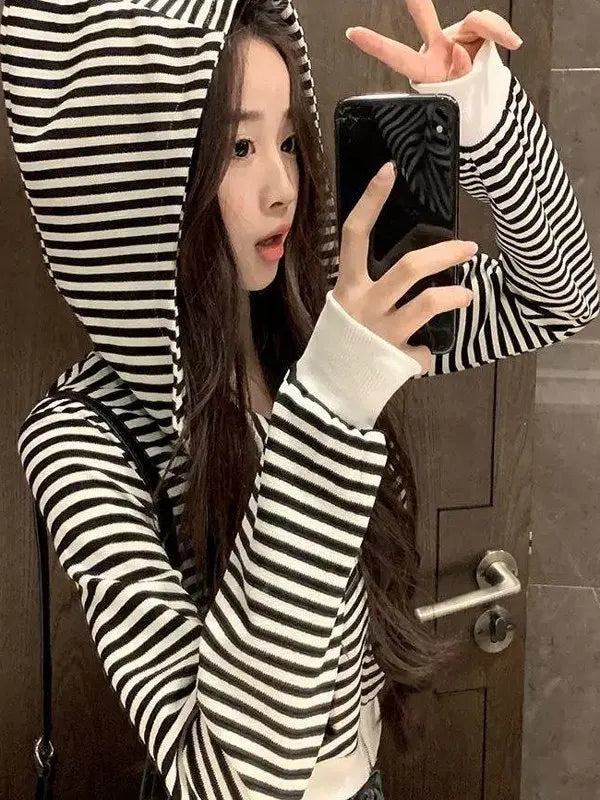 「MD」Demon Stripes Loose Short Coat for Women Spring Autumn Korean Sle Zipper Hoodie Cardigan Design Sense Top