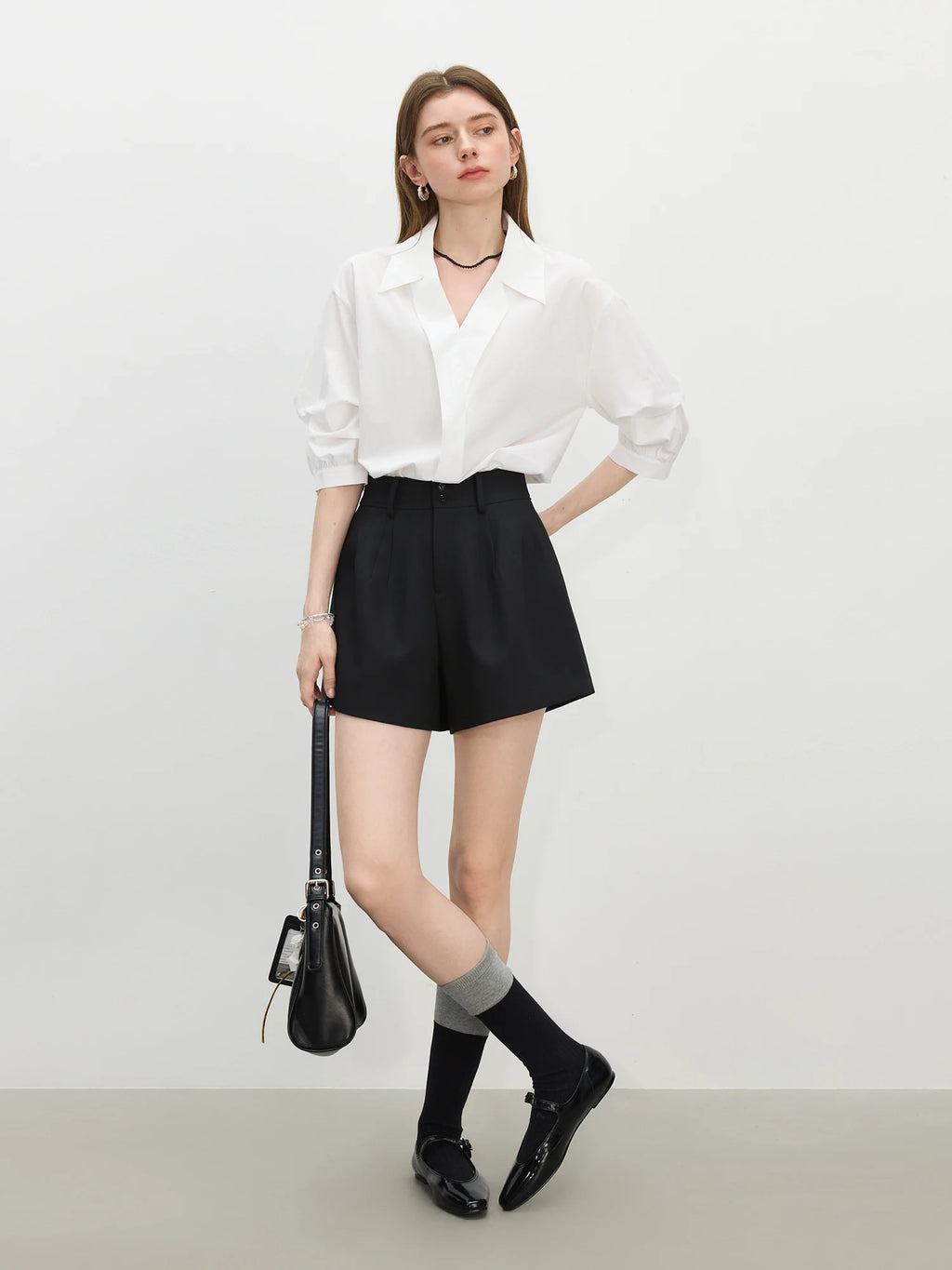 FSLE French Style Elegant Shirt Five-quarter Sleeve Fashion Top for Women 2025 Summer New V-neck Versatile Casual Tops 25FS12536