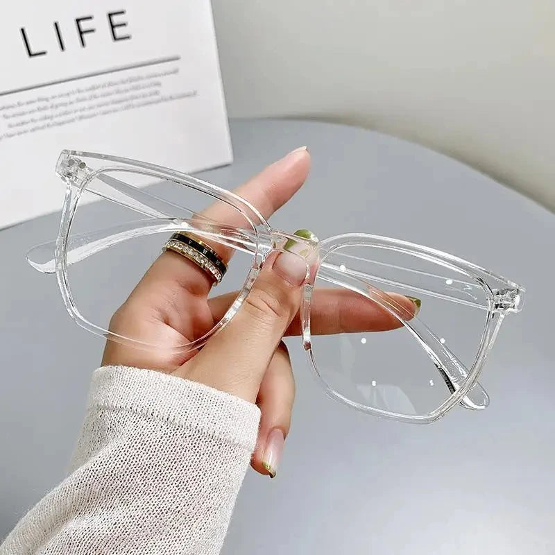 Round Eyewear Transparent Computer Glasses Frame Women Men Anti Blue Light Blocking Glasses Optical Spectacle Eyeglass