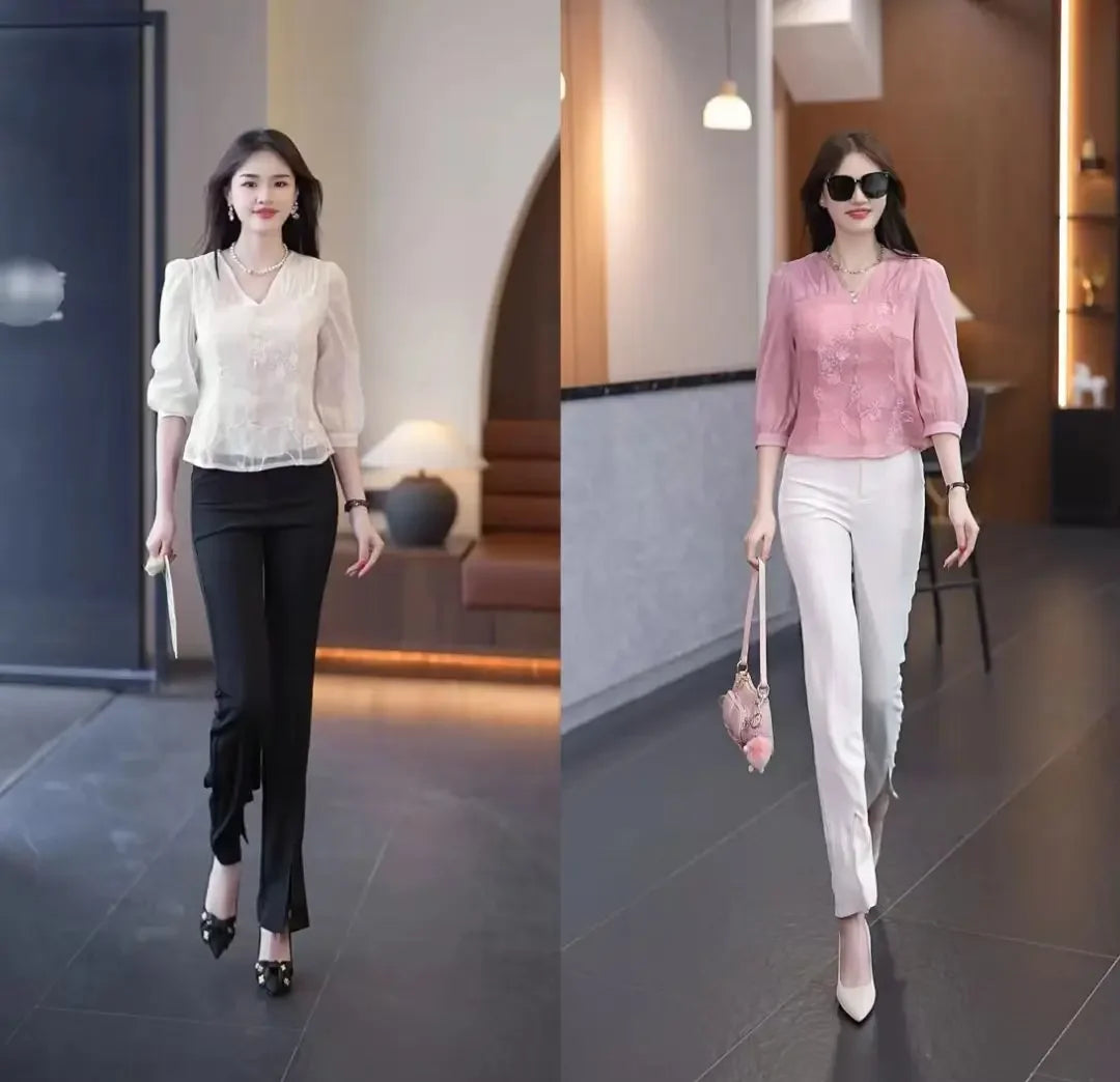 Spring and Summer 7-quarter Sleeve Embroidered V-neck New Shirt 2025 Slim and Slim and Fashionable Versatile Top