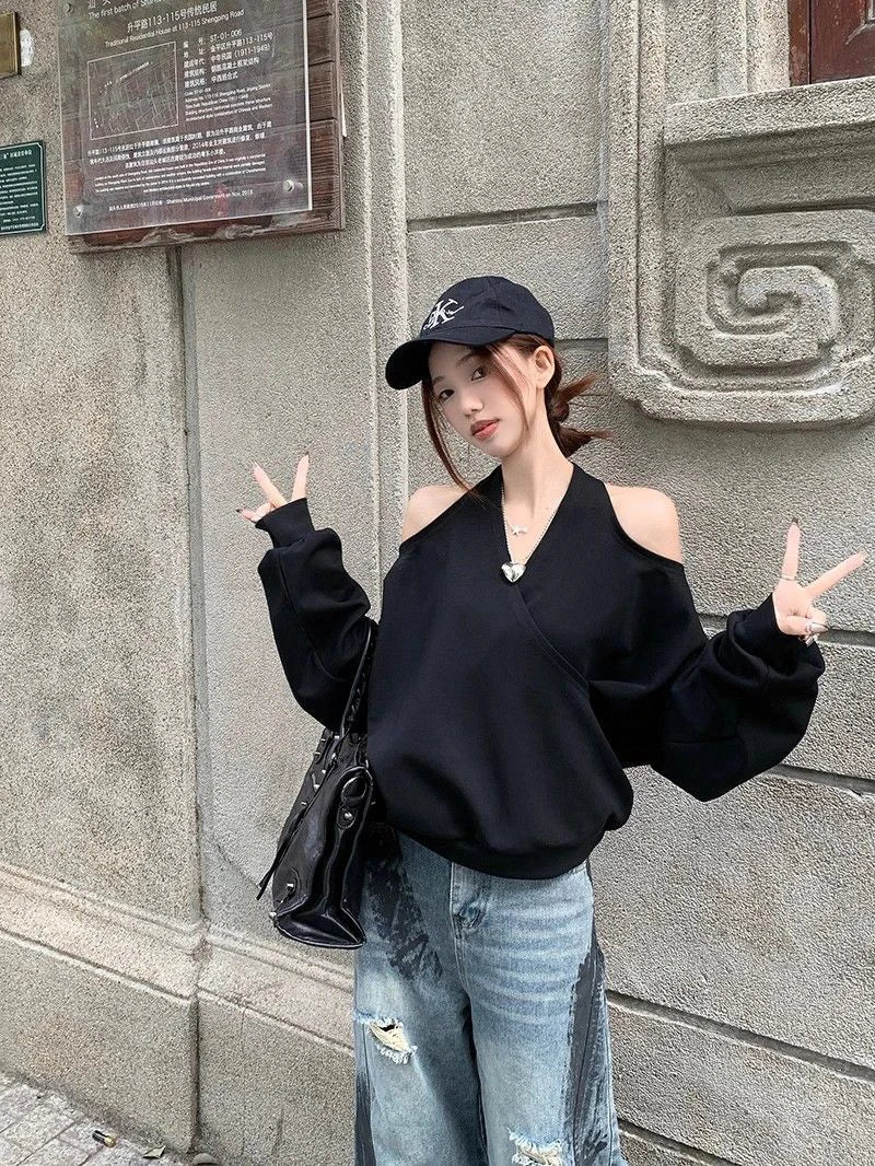 Zoki Sexy Halter Sweatshirt Women Streetwear Off Shoulder V Neck Pullovers Vintage Loose Backless Design Female Korean Tops New