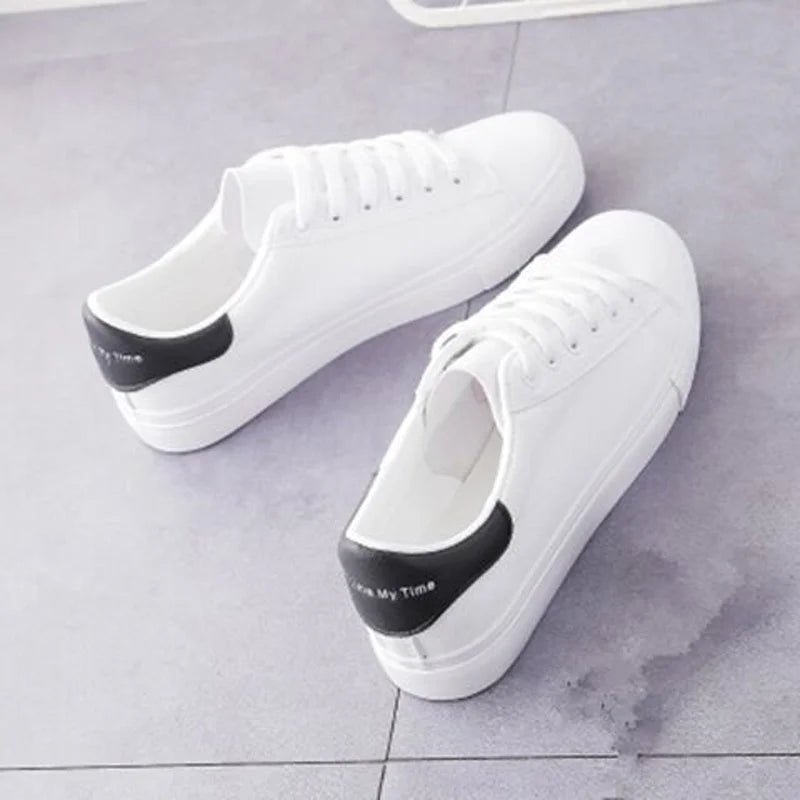 Small White Shoes Female Korean Version of the Hundred with Four Seasons Leather Casual Shoes Breathable Women's Board Shoes