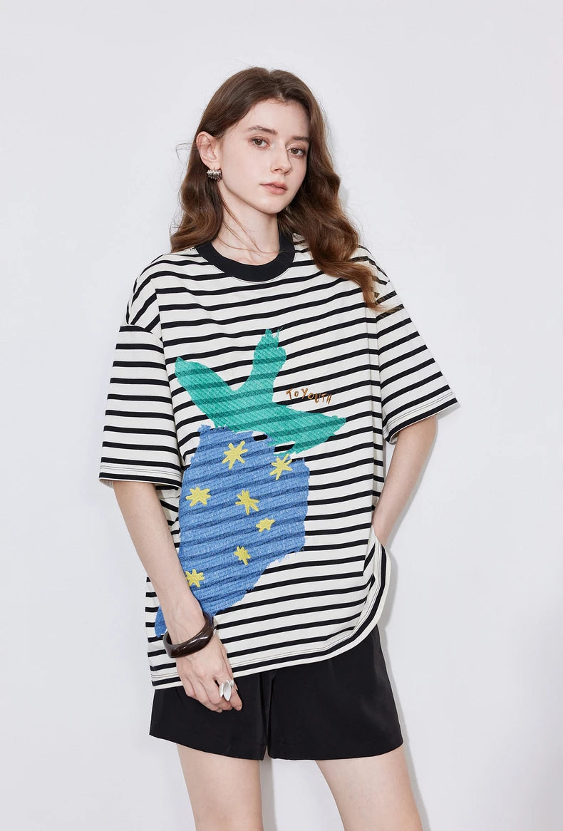 TOYOUTH Women Short Sleeve T-shirt 2025 Spring New Striped Strawberry Embroidered Round Neck Loose Pullover Tops