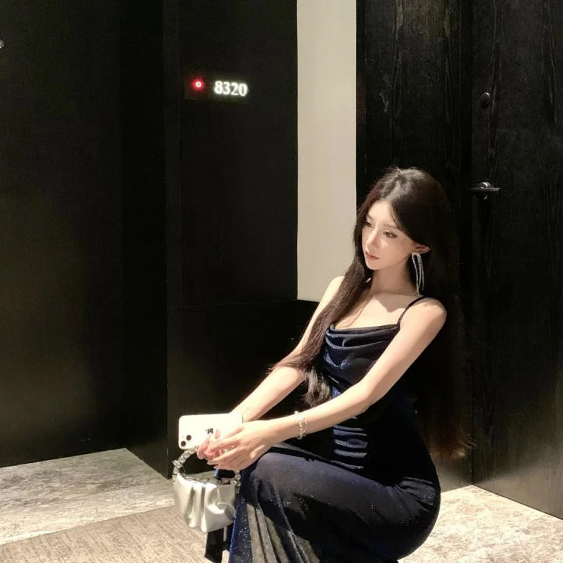 Starlight Sexy Swinging Collar Strap Dress, Mid to Long, Waist Tight, Slim and High End Beach Dress