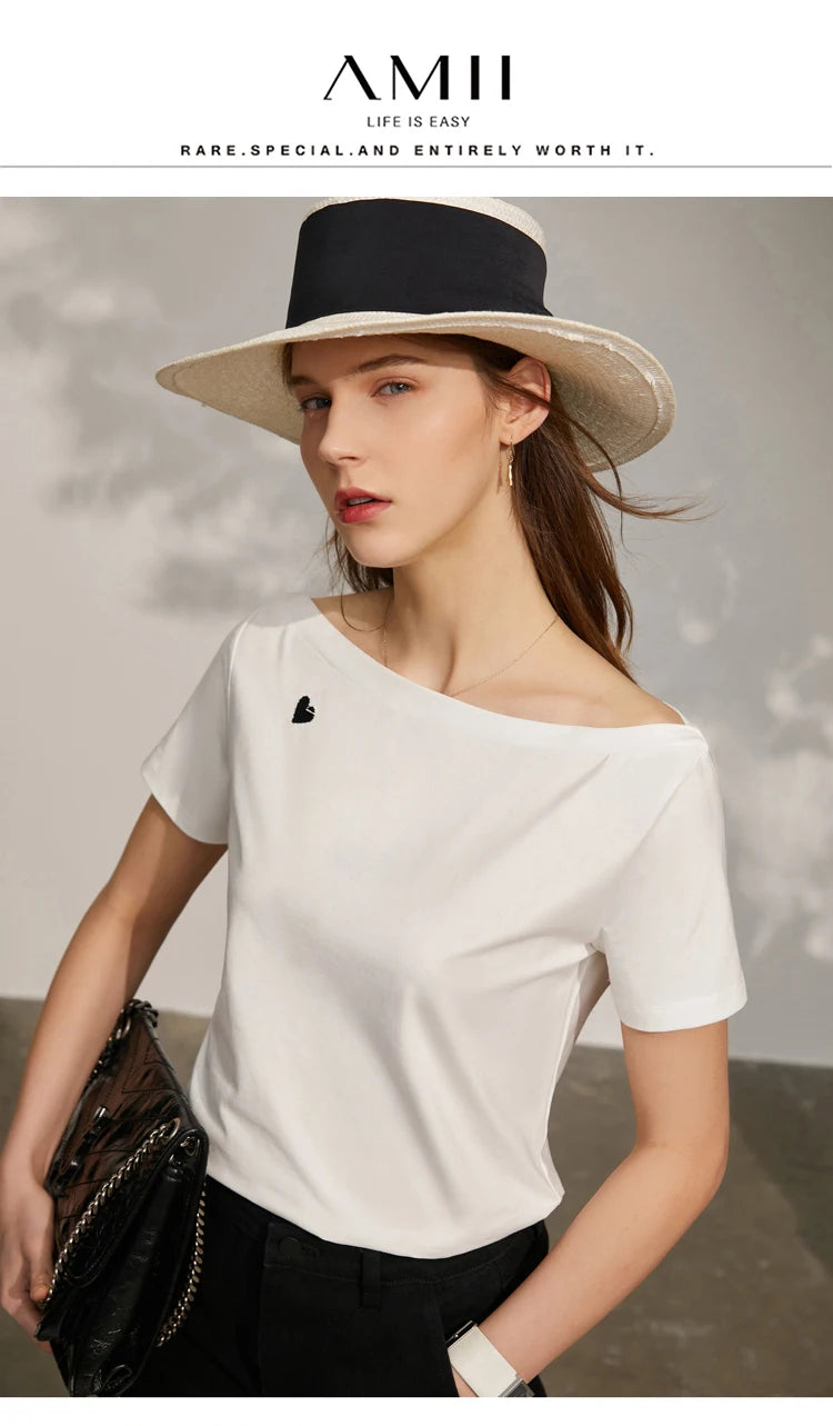 AMII Minimalism T-shirt Women 2023 Spring New Petite Niche Design All-match Office Lady Slash Neck Loose Embroidery Top 12342274