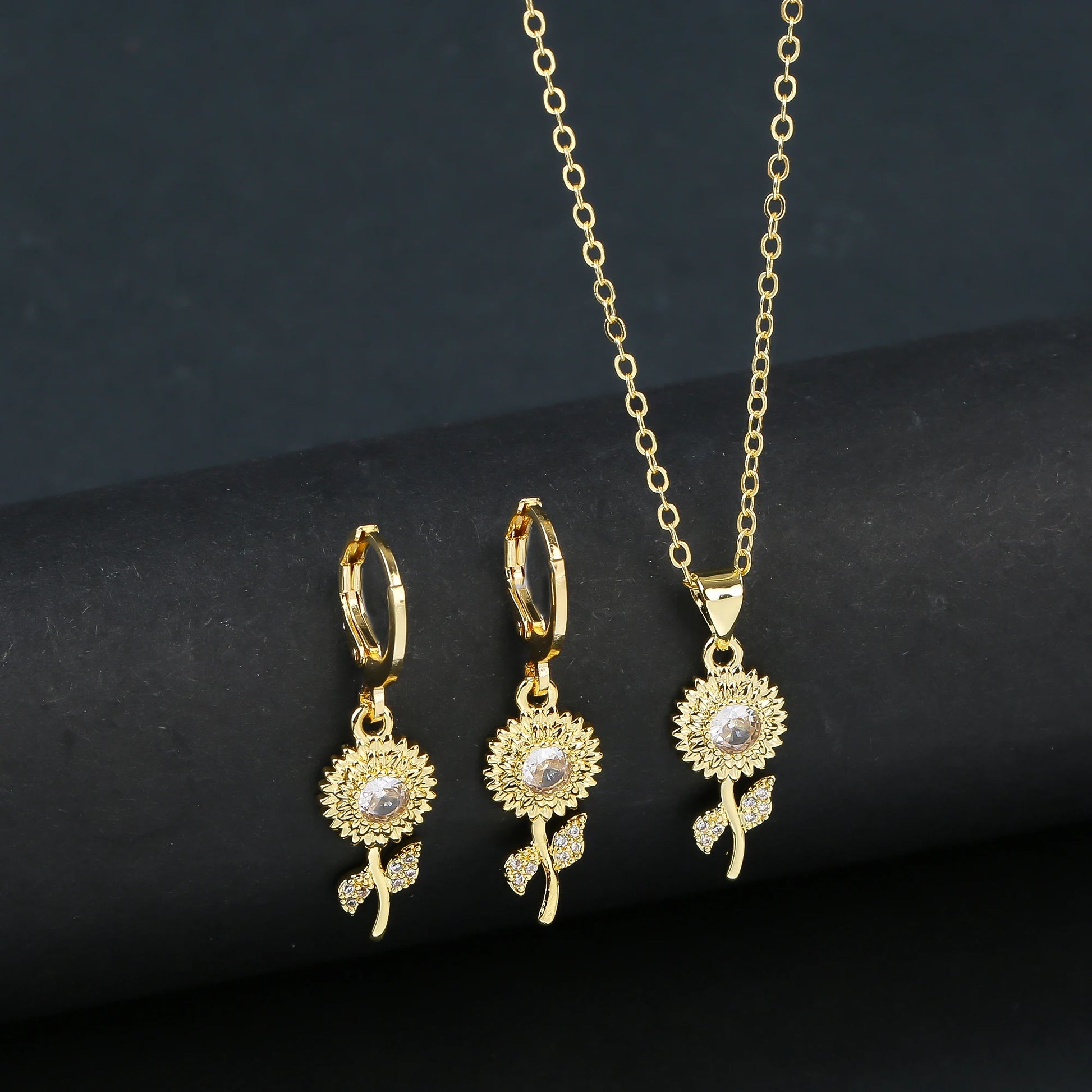 7 Style Classic Gold Plated Botanical Sunflower Pendant Necklace Earrings Jewelry Set New Trend Women Casual Party Jewelry Gift