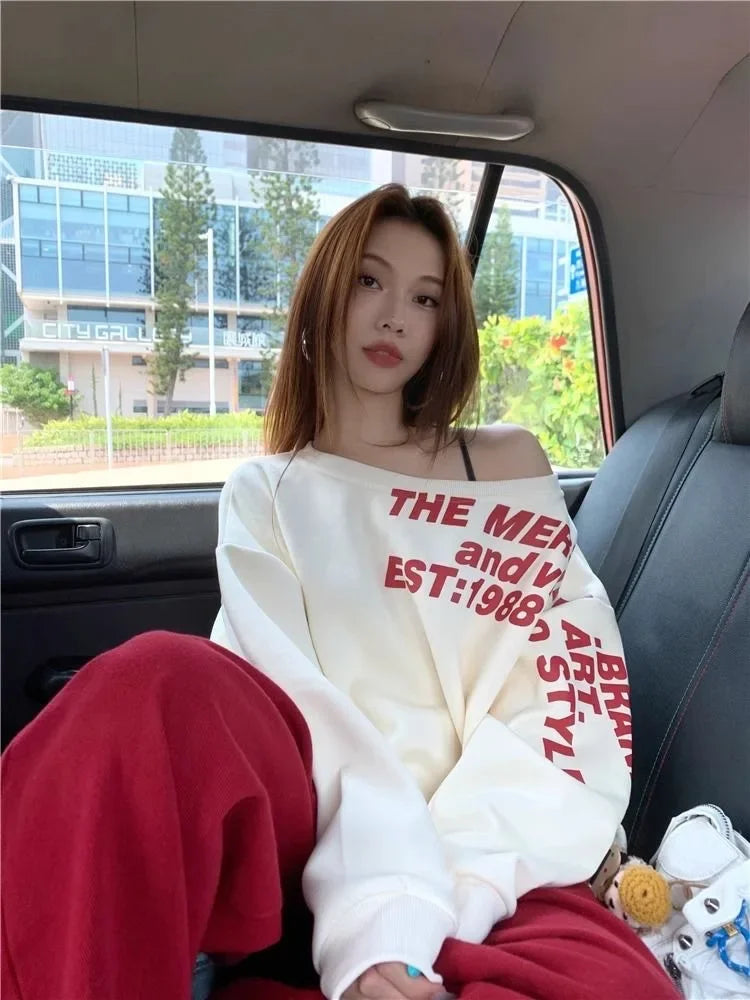 Shoulder Bared Vintage Print Letter Long Sleeve Sweatshirt Women's Autumn New Style Small Audience Oblique Shoulder Irregular Lo