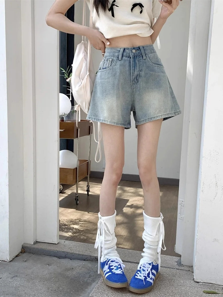 High Waist Straight Leg Jeans Women's plus Size Cover Hip Slimming Wide Leg Pants Summer orts Hot Pants Hong Kong Sle